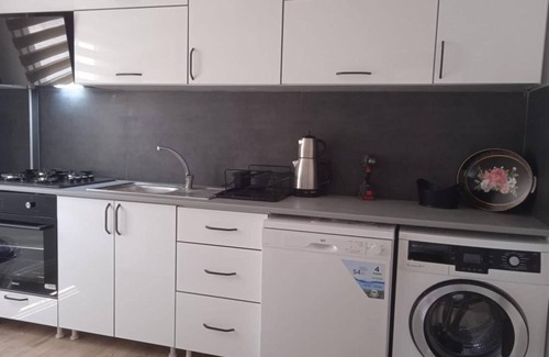 Yaliciftlik Apartment | Chic Flat w Pool, Patio, Garden in Bodrum
