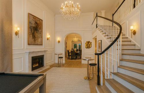 Sunset Park House | Chic Fullerton House - At Disneyland Area