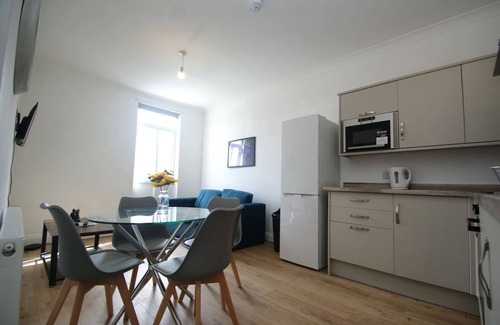 Cliftonville Apartment | Chic Margate Apartment