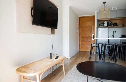 Santiago Apartment | Chic Retreat in Las Condes Your Adventure Awaits!