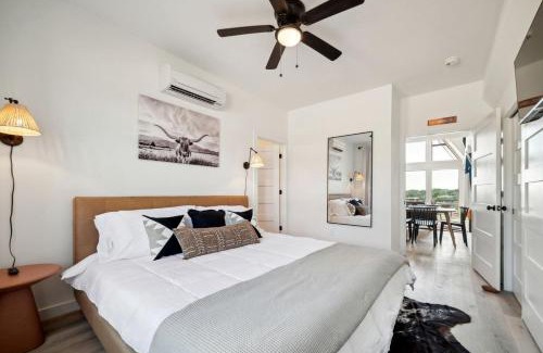 New Braunfels Ski Chalet | Chic Spacious A-Frame Ideal for a Relaxing Getaway in Texas