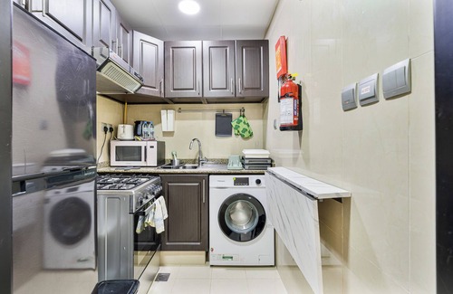 Jumeirah Village Circle Apartment | Chic Studio in JVC near Butterfly & Miracle Garden