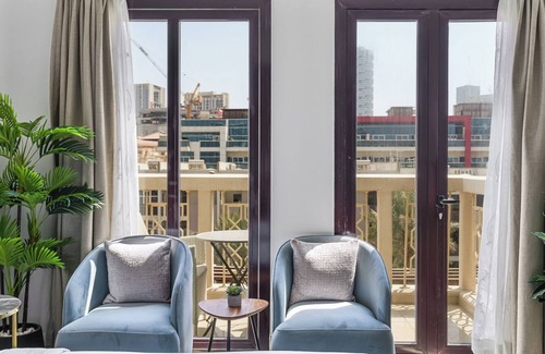 Jumeirah Village Circle Apartment | Chic Studio in JVC near Butterfly & Miracle Garden