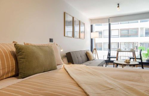 Apoquindo Apartment | Chic Studio Retreat For 3 In Vibrant Las Condes