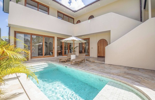 Babakan Villa | Chic Villa Living, Hidden in the Calm of Tumbak Bayuh