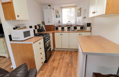 Belford Cottage | CHILLINGHAM COTTAGE, pet friendly, country holiday cottage in Belford
