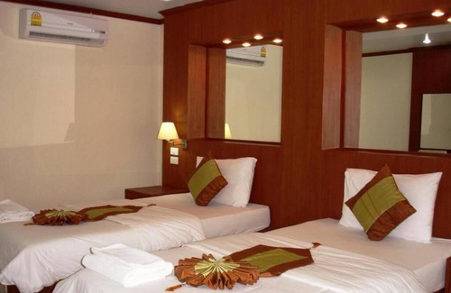 Nai Wiang Hotel | Chinatip Yusabuy