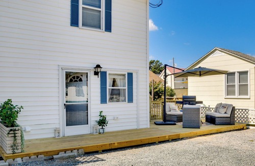 Chincoteague Apartment | Chincoteague Apartment w/Deck: Walk to Waterfront