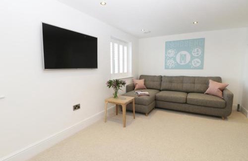 Sandsend House | Chine Cottage