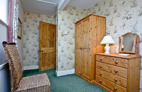 Newton Abbot House | Chinkwell-Uk12425