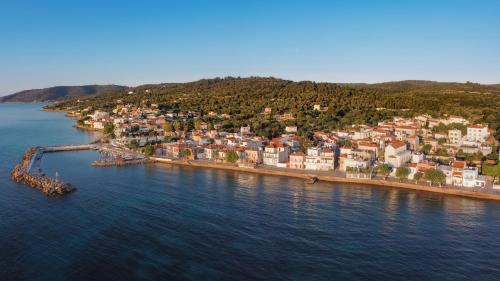 Katarraktis Hotel | CHIOS HOTEL