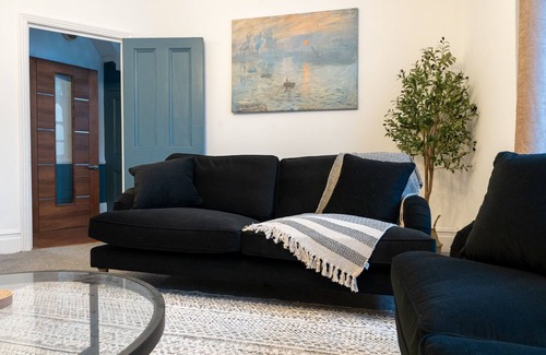 Chiswick Apartment | Chiswick 4 Bed Victorian Townhouse Minutes to Tube