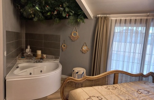 Tokoglu Hotel | Chloe Alacati