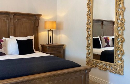 Tokoglu Hotel | Chloe Alacati