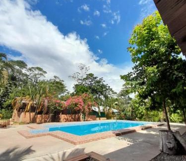 La Banda de Shilcayo Apartment | CHOCLINO ECOLODGE -Bungalows con Piscina privada, Mirador y Tours en la selva