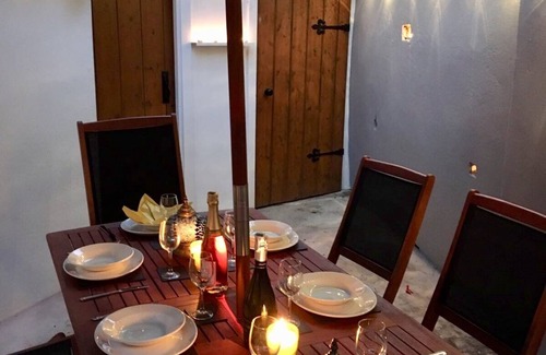 Dawlish House | Choo Choo, close to the beach, Grade II listed, Kids welcome!