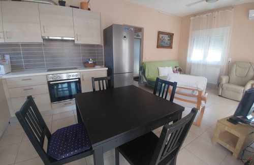 Evrostina House | Christina Apt, Beautiful apartment 70 sqm with balcony 50m from the beach