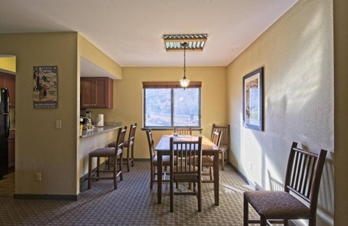 Wisconsin Dells Villa | Christmas Mountain Village™ - 2 Bedroom Villa