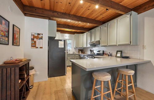 Christmas Valley Cabin | Christmas Valley Chalet | Tahoe Adventure Awaits!