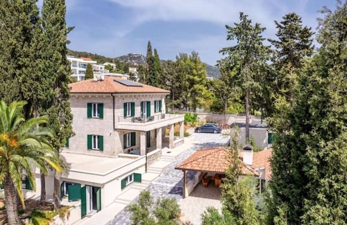 Hvar House | Christmas Villa