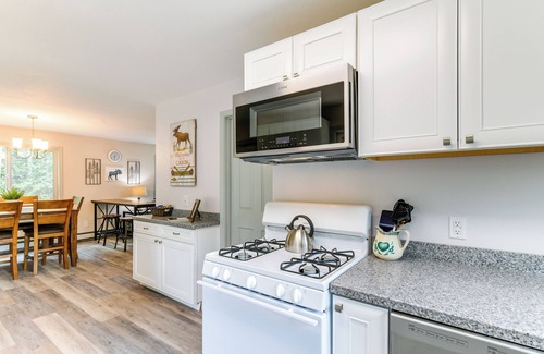 Anchorage Cottage | 'Chugiak Moose Cottage' Near Chugach State Park!