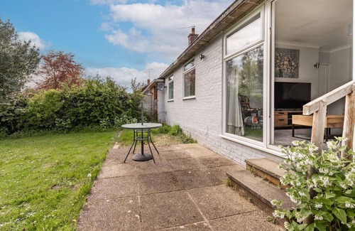 Coltishall House | Church Close | Home by the Norfolk Broads!