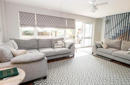 Weybourne House | Church Farm Bungalow