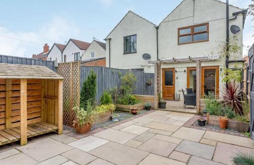 Goole House | Church View