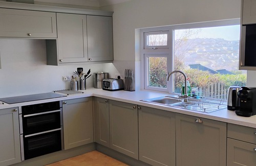 Treator Cottage | CHY-AN-VAR, family friendly, with a garden in Polzeath