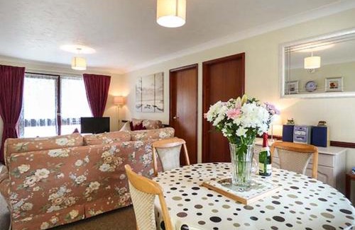 Liskeard House | Chy Lowenna