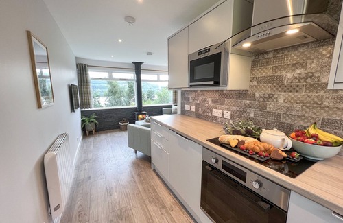 Fearnan Cottage | CIARAN COTTAGE, pet friendly, with open fire in Kenmore