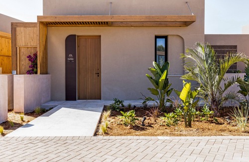 Karteros Apartment | Cicada Suites & Villas