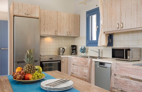 Tsoukaladhes Villa | Cielo - Two Bedroom Villa, Sleeps 4