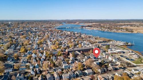 Newburyport House | Circa 1789 Historic South End Downtown Home