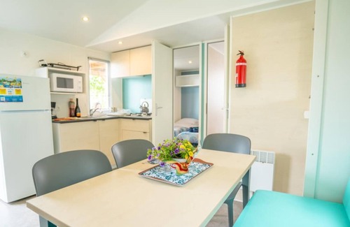 Gralaoni-Pralesi-Cisano House | Cisano San Vito Mobilehome Happy Premium for 7 people