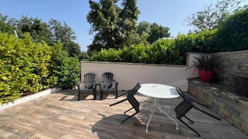 Panatieri Apartment | Cité Paoline Quiet Escape avec Terrasse Parking & Wi-Fi