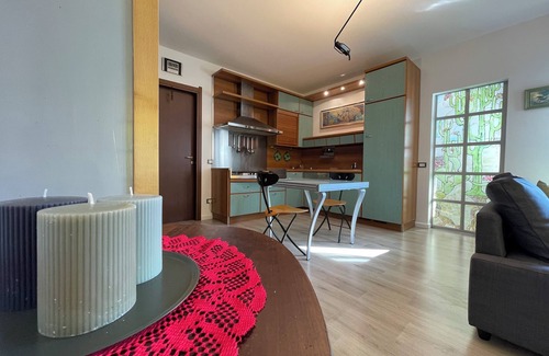 Bergamo Apartment | City and Airport
