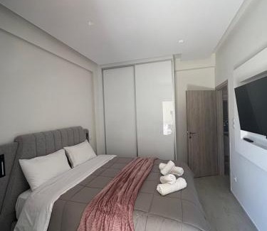 Aigaleo Apartment | City apartment