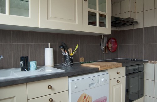 Bully-les-Mines House | City Break cottage near the Louvre-Lens and Vimy and Lorette