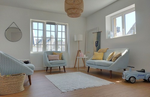 Roscoff House | City-center, typical "Breton" house by the harbor & beach