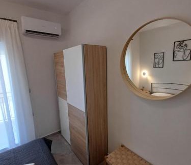 Vardaris Apartment | City Centre Apartment near Metro Station