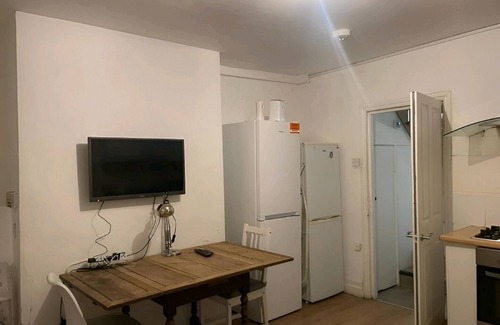 Hull Old Town Apartment | City Centre Duplex Sleeps 4 #H1