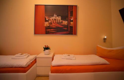 Gleimviertel House | City Guesthouse Pension Berlin