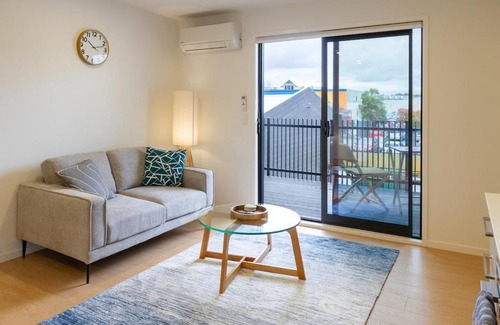 Christchurch City Centre Apartment | City Haven 1BR Near Ara Institute & CBD