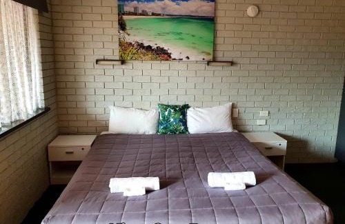 Tweed Heads South Hotel | City Lights Motel