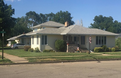 Mobridge House | City Park Location And Two Blocks From Downtown