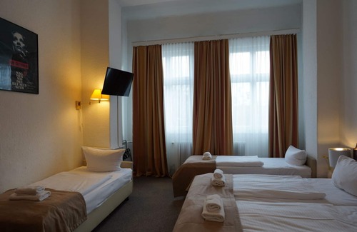 West Berlin Centre House | City Pension Berlin