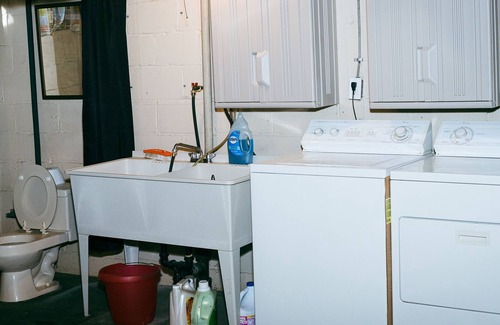 Penn Hills House | City Side Seclusion Pittsburgh