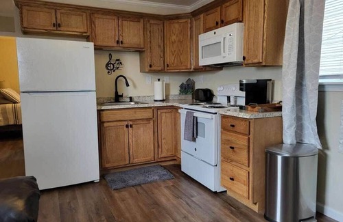 Cookeville Apartment | City-view 1BR near TTU & downtown