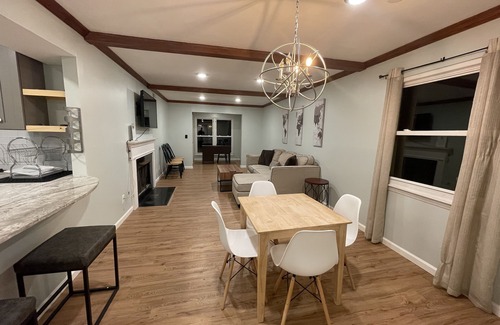 Redmont Park Condo | City Views Condo Near UAB